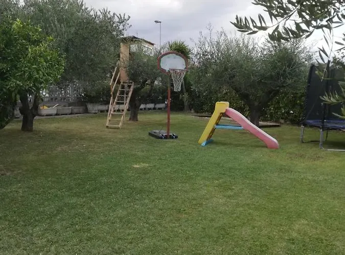 Alojamento de Acomodação e Pequeno-almoço Le Magnolie Roseto Degli Abruzzi